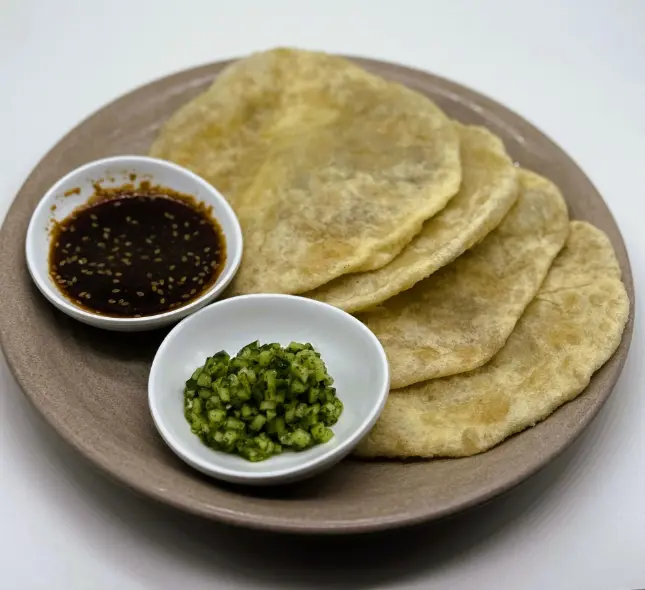 Дугуй хуушуур / Round Flat Dumplings